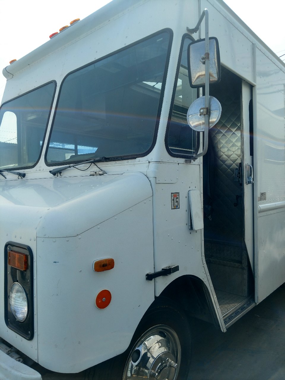 18' Food Truck for Sale Exterior